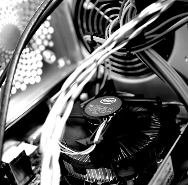 computer-motherboard-pc-wires-large-blackwhite